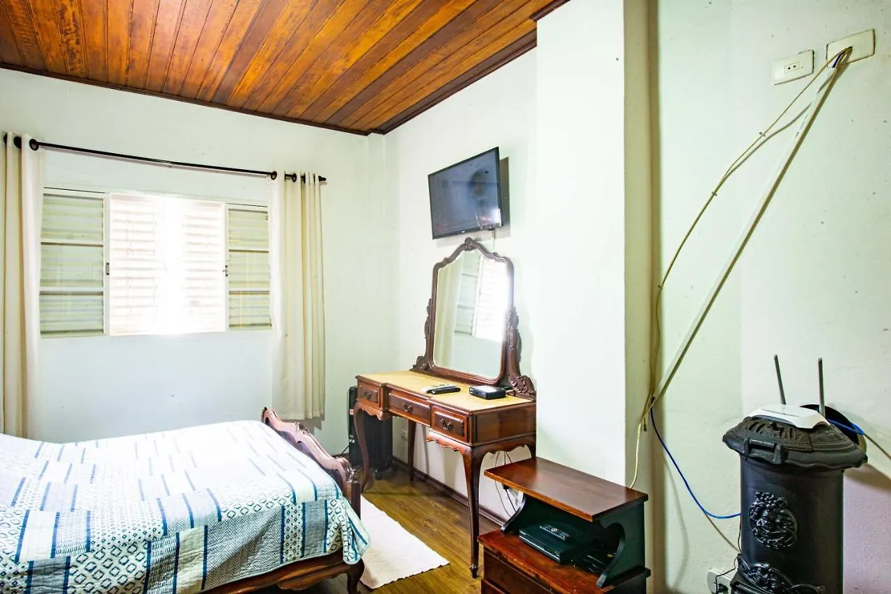 Kit Vila Sao Francisco - Localizacao, Seguranca, Conforto E Custo Beneficio Campos do Jordão Brazílie